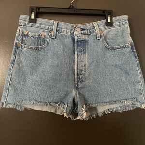Levi’s 501 women’s denim shorts